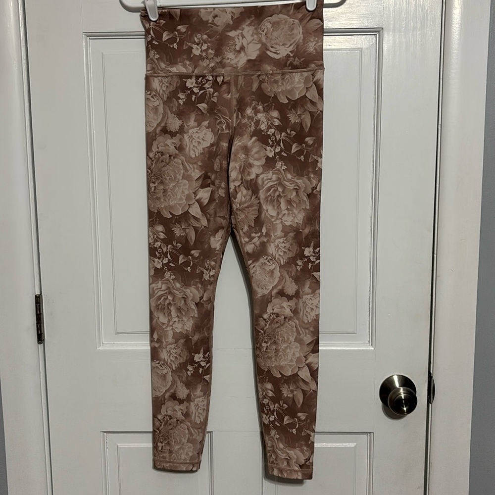 Athleta Elation Printed Tight Antoinette Velvety Pink Floral Leggings